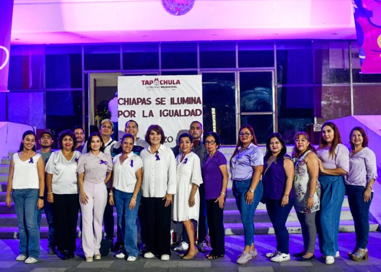 Ayuntamiento de Tapachula se suma a la iniciativa “Chiapas se ilumina por la igualdad”