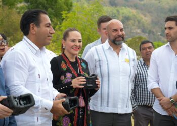 Impulsan educación ambiental y captación de agua en escuela de San Cristóbal
