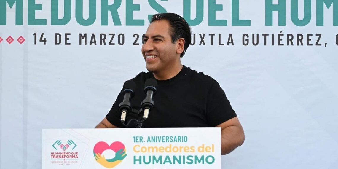 Eduardo Ramírez celebra el primer aniversario de Comedores del Humanismo