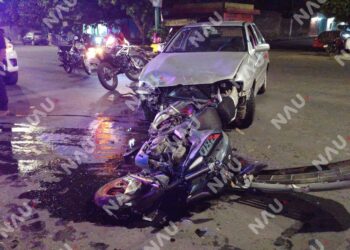Accidente entre motocicleta, taxi y automóvil deja un lesionado en Tapachula