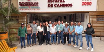 Autorizan rehabilitación de importante tramo carretero en beneficio de comunidades de San Cristóbal