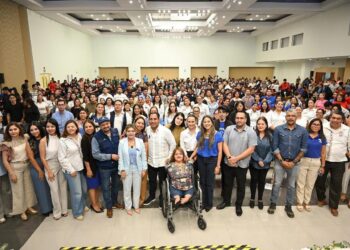 Asiste Eduardo Ramírez al arranque de la Jornada Estatal “Camina por el Autismo”