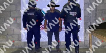 DETIENEN A SUJETO CON IGUANAS EN MAPASTEPEC