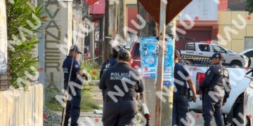 Abandonan cuerpo sin vida envuelto en sábana en calles de Barrio Nuevo