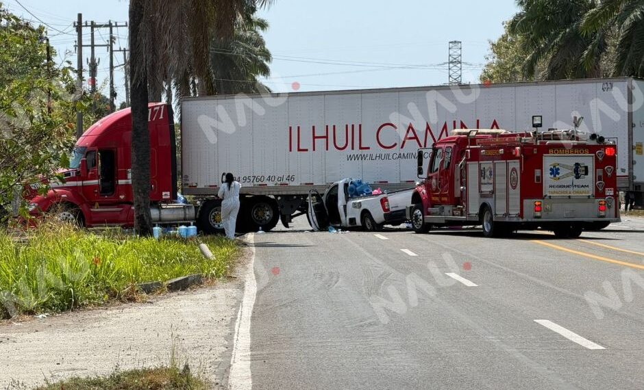 Un muerto y un lesionado en accidente sobre la carretera Tapachula–Puerto Madero