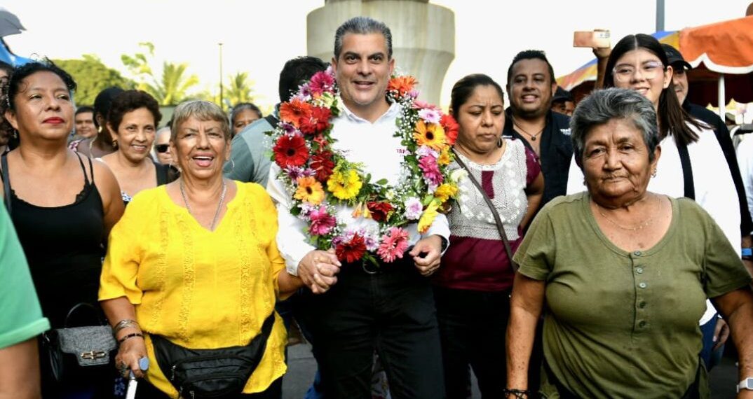 Supervisa Yamil Melgar limpieza en mercado San Juan