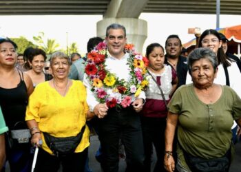 Supervisa Yamil Melgar limpieza en mercado San Juan