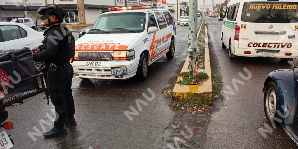 Motociclista resulta lesionado tras accidente en el Boulevard Akishino en Tapachula