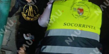 🚨 PAREJA RESULTA LESIONADA TRAS ACCIDENTE; RESPONSABLE HUYE DEL LUGAR 🚨