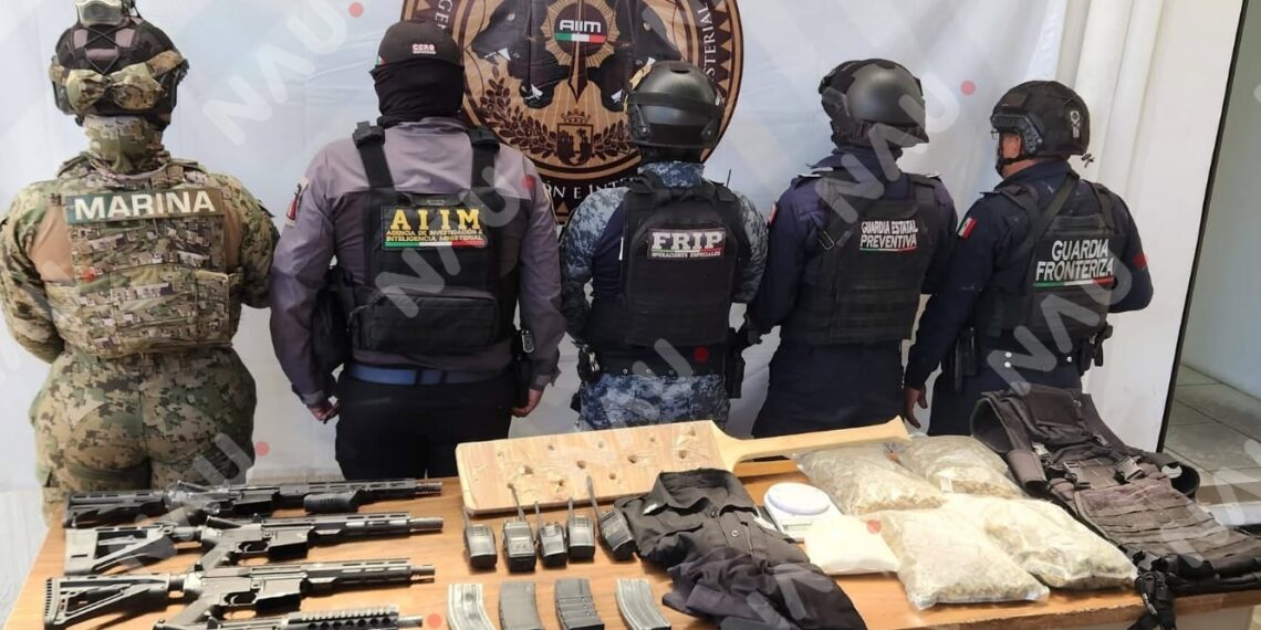 Durante diligencia de cateo en Huixtla, Grupo Interinstitucional asegura armas, droga, equipo táctico y vehículos