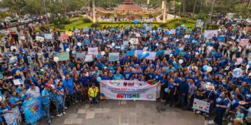 Tapachula camina con empatía por el autismo: Yamil Melgar