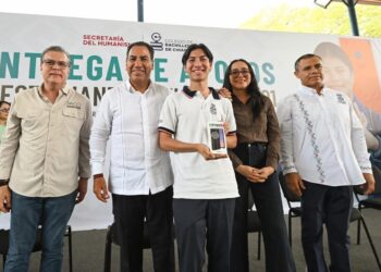 Eduardo Ramírez reafirma compromiso con la educación y el bienestar de las juventudes