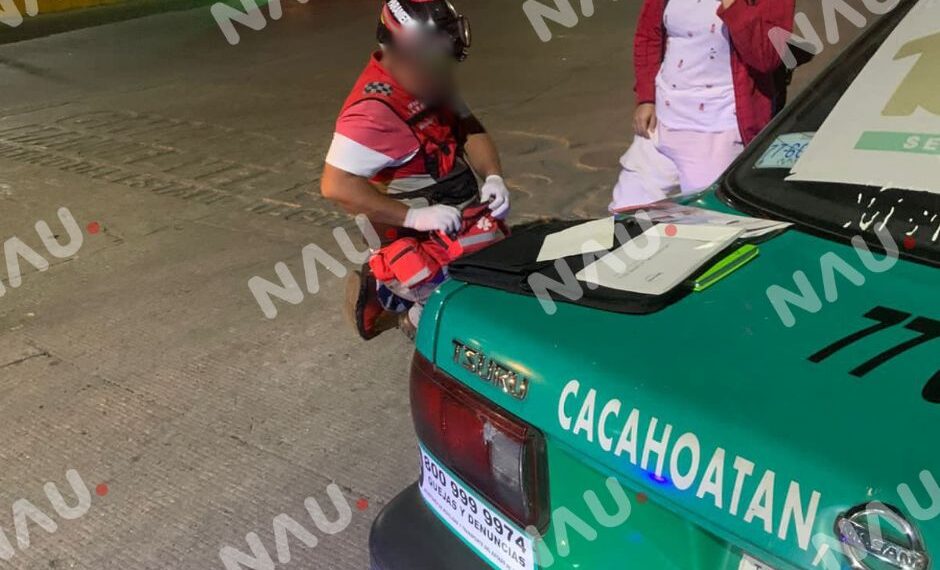 ACCIDENTE ENTRE TAXI FORÁNEO Y MOTOCICLETA EN TAPACHULA