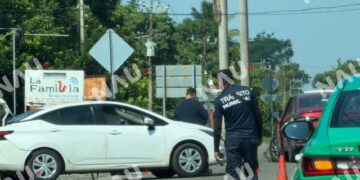 Choque por alcance en Tuxtla Chico deja daños materiales