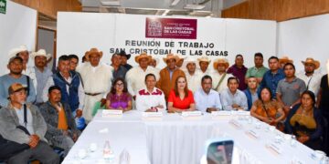 Gobierno municipal y estatal consolidan diálogo con comunidades para preservar la paz en San Cristóbal