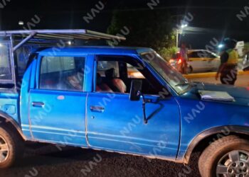 Camioneta colisiona con motocicleta frente a la FGR en Tapachula; hay dos lesionados