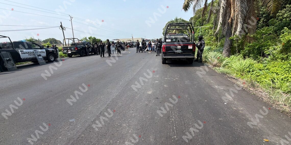 Liberan bloqueo en la carretera Tapachula–Puerto Madero tras acuerdo con autoridades