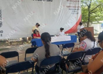 Padres frenan cobro de clausura en la Preparatoria 2; acto será dentro del plantel