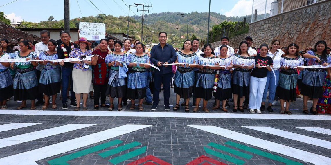 Eduardo Ramírez pone en marcha Centro LIBRE para las mujeres y fortalece infraestructura en Sitalá