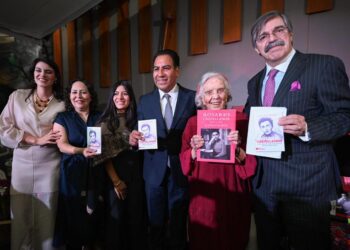 Eduardo Ramírez y Elena Poniatowska evocan el legado de Rosario Castellanos