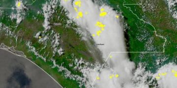 Onda Tropical 2 activa alerta preventiva en Tapachula