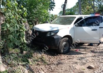 Continúa operativo militar tras agresión armada contra altos mandos del Ejército en Mapastepec; abandonan camioneta utilizada por los atacantes