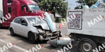 Choque entre patrulla, tráiler y camioneta deja tres heridos en la carretera Tapachula–Puerto Madero