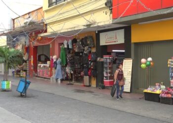 Comercio local continúan con afectaciones por las bajas ventas.