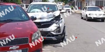 Choque múltiple deja daños materiales en Tapachula
