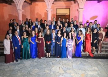 Fabiola Ricci fortalece vínculos con el sector de la construcción en San Cristóbal 👷♀️✨