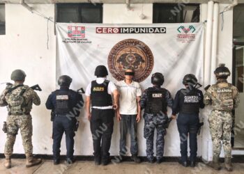 Detienen a hombre por presunta resistencia y desobediencia a la autoridad en Tapachula