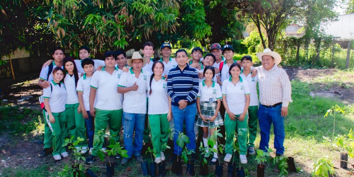 Suchiate se suma a la Jornada Estatal de Reforestación en el CBTA No. 60