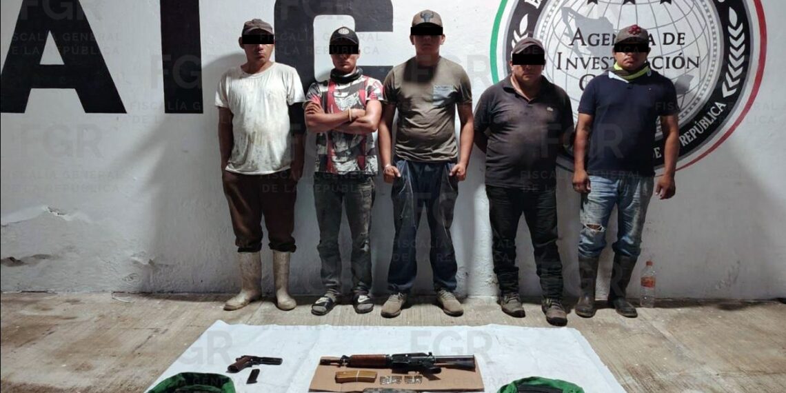 FGR OBTIENE VINCULACIÓN A PROCESO CONTRA CINCO PERSONAS DETENIDAS CON ARMAS EN HUEHUETÁN, CHIAPAS