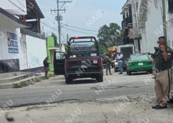 Ejército Mexicano y Fiscalía catean 11 inmuebles en Mapastepec; aseguran armas, drogas y detienen a seis personas