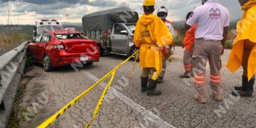 Fatal accidente bajo la lluvia deja una mujer sin vida en la vía Coita-Tuxtla