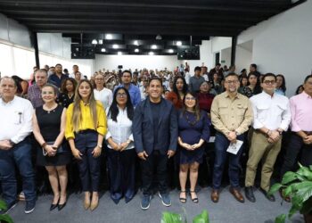 Eduardo Ramírez participa en foro para construir una nueva Ley de Agua en Chiapas