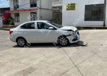 DOS ADULTOS MAYORES RESULTAN LESIONADOS TRAS CHOQUE EN EL NORORIENTE DE TAPACHULA