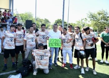 Yamil Melgar promueve el deporte en Tapachula