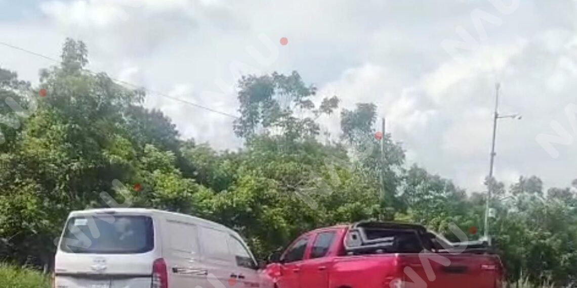 Accidente en la carretera Tapachula–Puerto Madero deja únicamente daños materiales