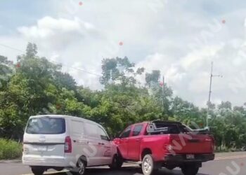 Accidente en la carretera Tapachula–Puerto Madero deja únicamente daños materiales
