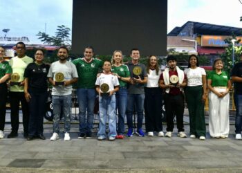 Yamil Melgar reconoce a deportistas y entrenadores de Tapachula por su compromiso con el fútbol formativo