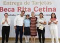 En Tapachula, presidenta Claudia Sheinbaum entrega tarjetas de la Beca Rita Cetina