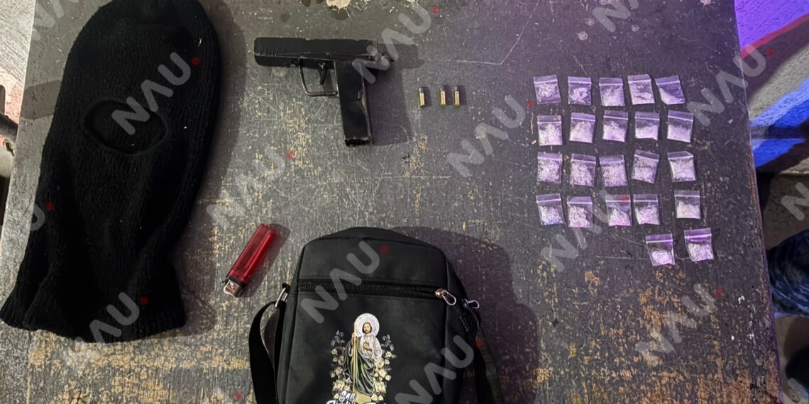 Detienen a tres personas con presunta droga y un arma de fabricación artesanal en Tuzantán