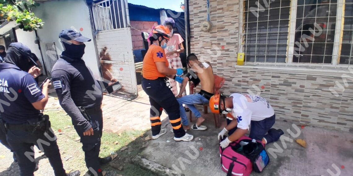 Hombre resulta lesionado por impacto de arma de fuego tras presunta agresión dentro de su vivienda en Tapachula
