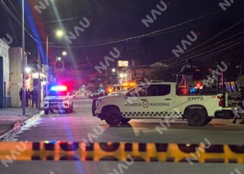 Detonaciones frente a bar desatan operativo de seguridad en Tapachula; aseguran motocicleta e indicios balísticos