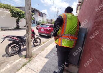 Motociclista resulta con golpes leves tras accidente en el fraccionamiento Texcuyuapan