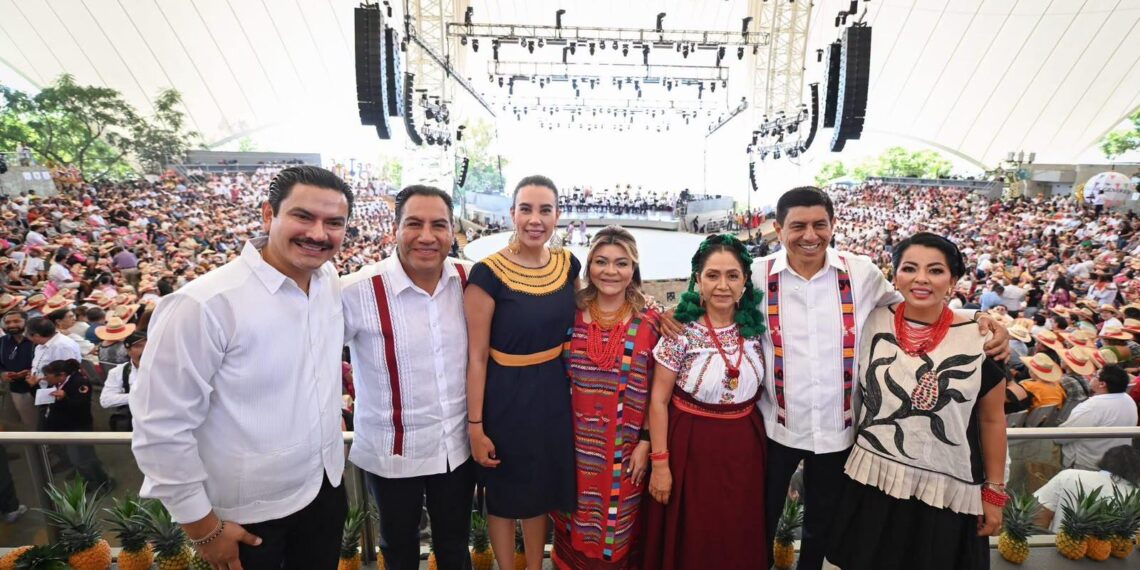 Eduardo Ramírez promueve la riqueza de Chiapas en la Guelaguetza 2026