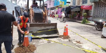 Ayuntamiento de Suchiate rehabilita tramo dañado en la Primera Norte para mejorar la seguridad vial