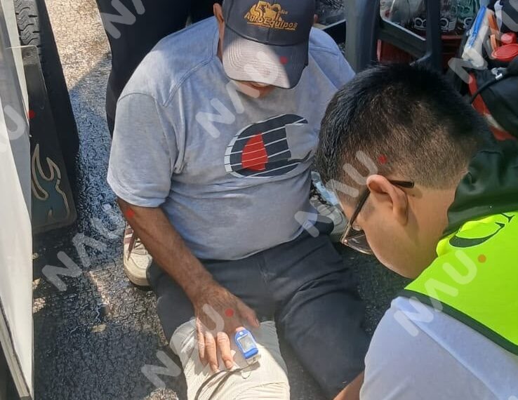 Adulto mayor resulta lesionado tras presunto empujón al intentar abordar transporte público en Tapachula