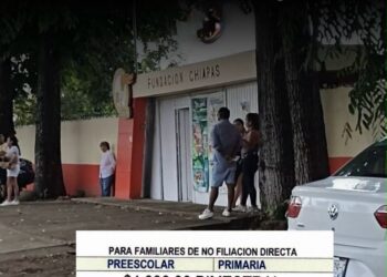 Padres denuncian presunto cobro desigual de colegiaturas en escuela Fundación Chiapas del SNTSS en Tapachula